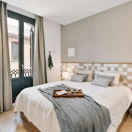 Acciaroli - 2 Bedrooms And Terrace In Ciutat Vella