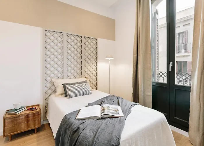 公寓 Acciaroli - 2 Bedrooms And Terrace In Ciutat Vella