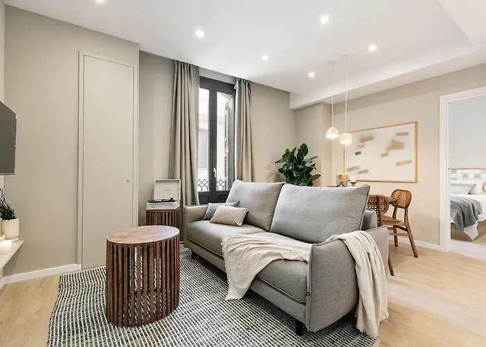 Acciaroli - 2 Bedrooms And Terrace In Ciutat Vella 公寓 *