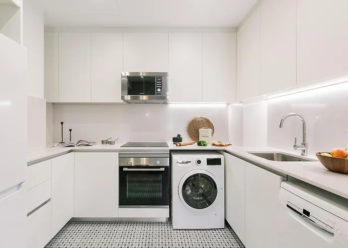 公寓 Acciaroli - 2 Bedrooms And Terrace In Ciutat Vella *