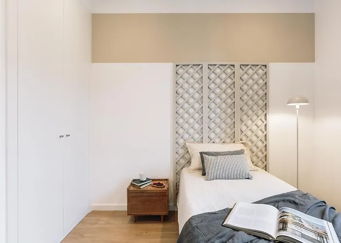 Acciaroli - 2 Bedrooms And Terrace In Ciutat Vella *